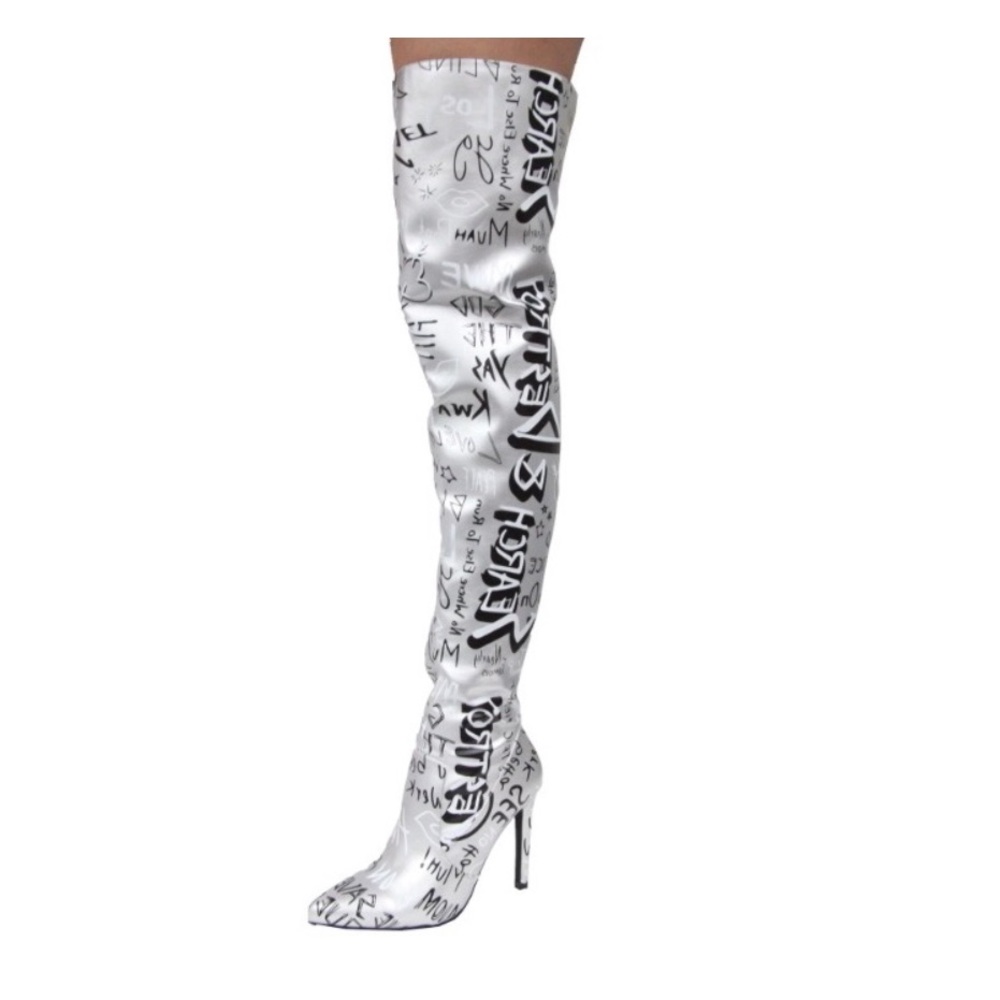 COPY - Graffiti Print Boots